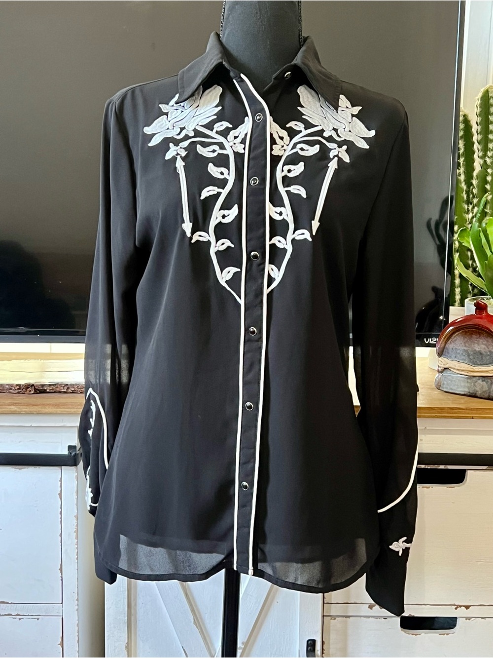 Rodeo Quincy Black Top